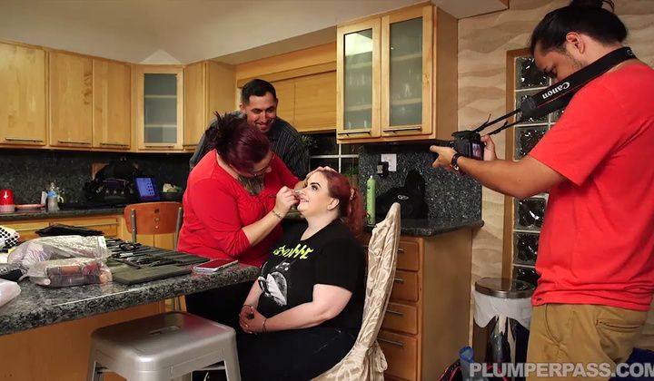 Behind The Scenes - Alyson Galen “a Plus Size Makeover”